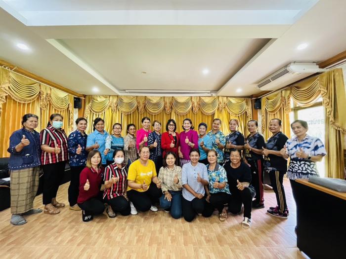 ประชุมโครงการส่งเสริมอาชีพในชุมชน องค์การบริหารส่วนตำบลบลกู่ทอง