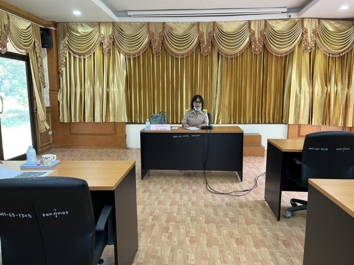 ประชุมคณะกรรมการ ให้ความช่วยเหลือประชาชน